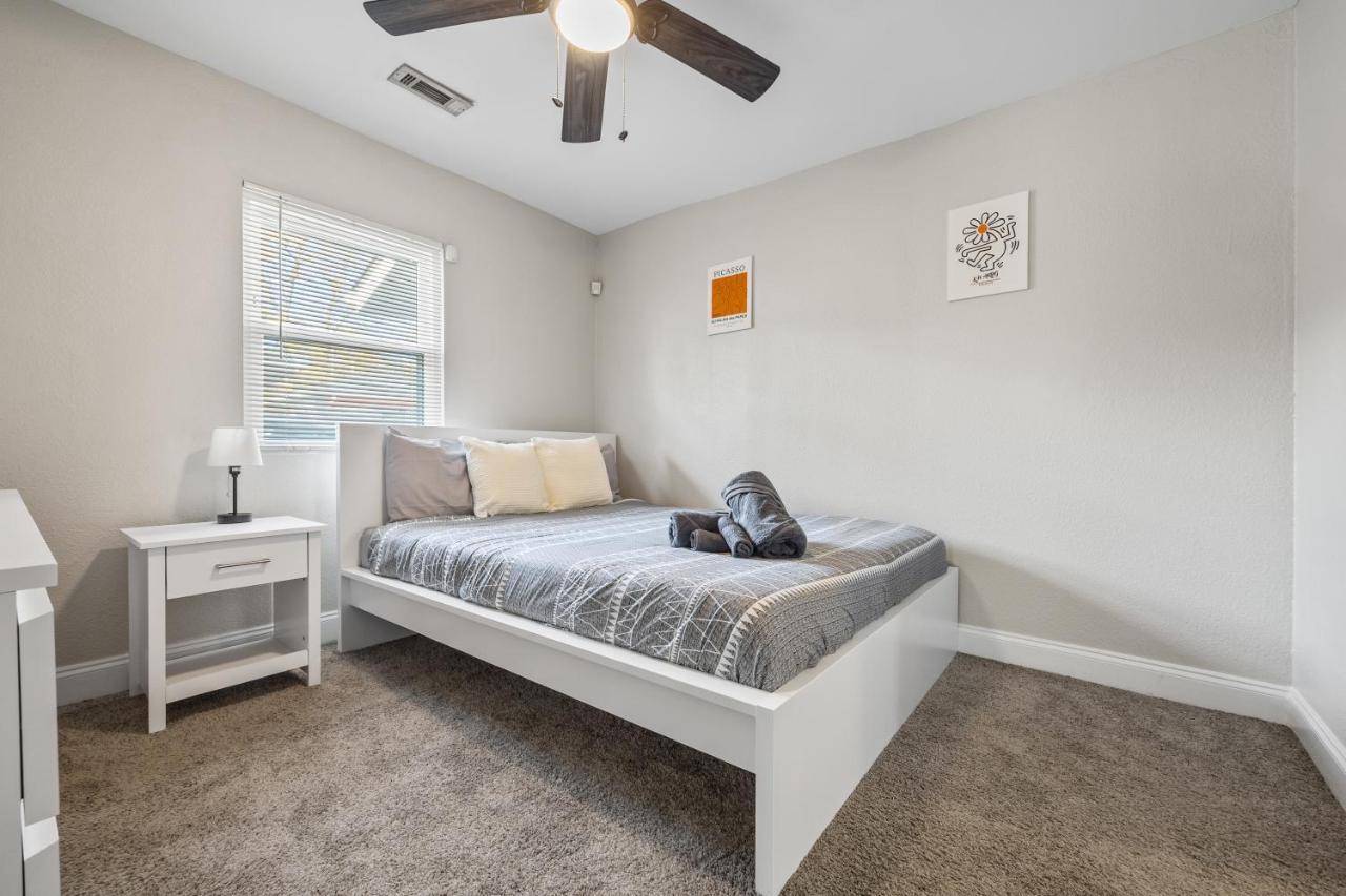 Cozy 2-Bedroom Retreat W/Wi-Fi & Keurig Coffee Atlanta Eksteriør billede